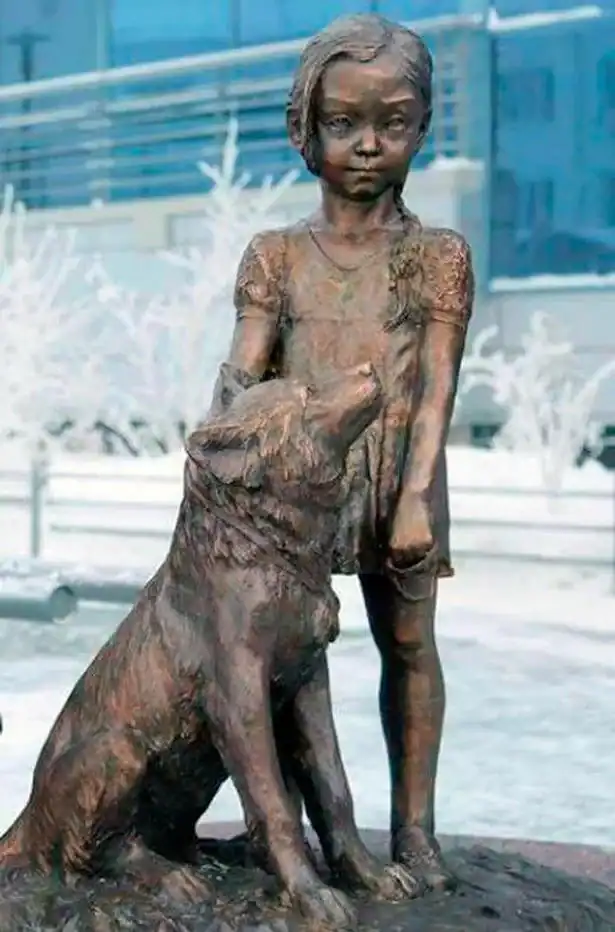 La chica y el perro” en el aeropuerto de Yakutsk