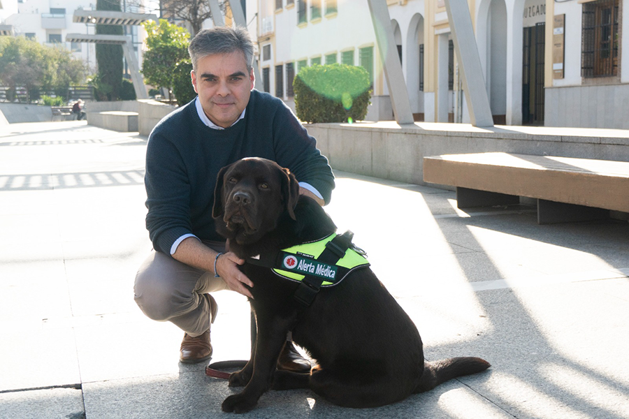 Manuel Gavilán con Aslan